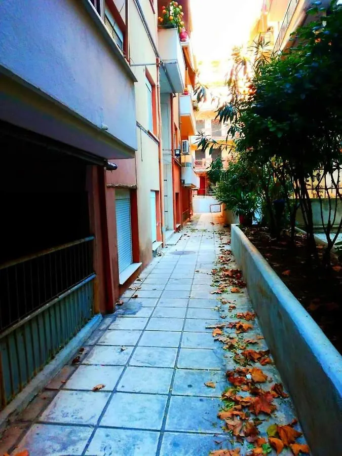 Sweet Home Thessaloniki 0*,  Greece